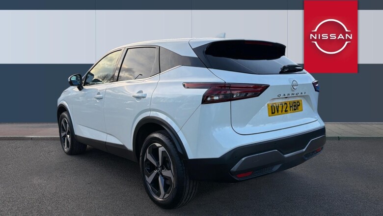 Nissan Qashqai 1.3 DiG-T MH 158 N-Connecta 5dr Xtronic Petrol Hatchback